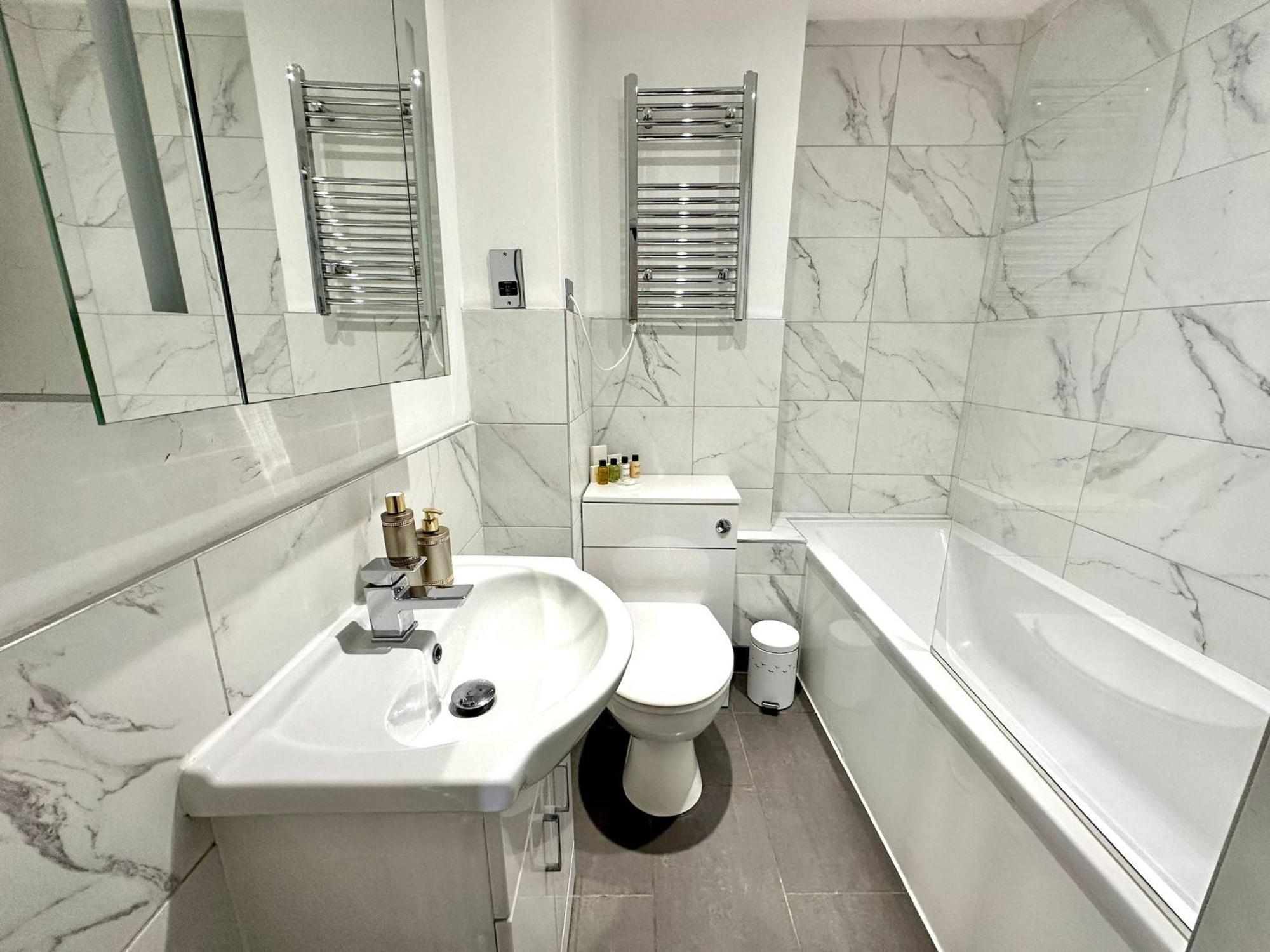 Stylish Studio With Sea Views Appartement Hove Buitenkant foto