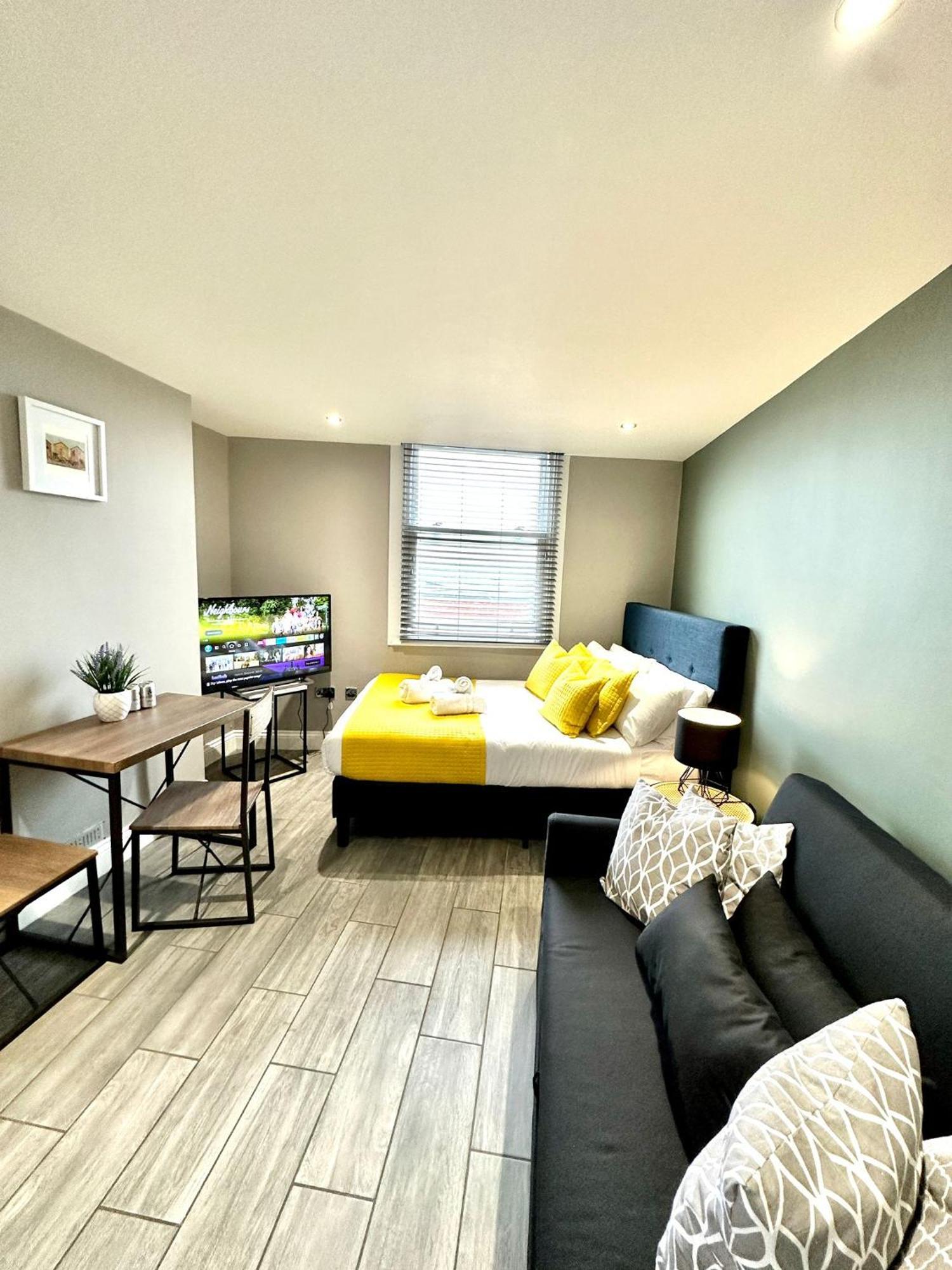 Stylish Studio With Sea Views Appartement Hove Buitenkant foto