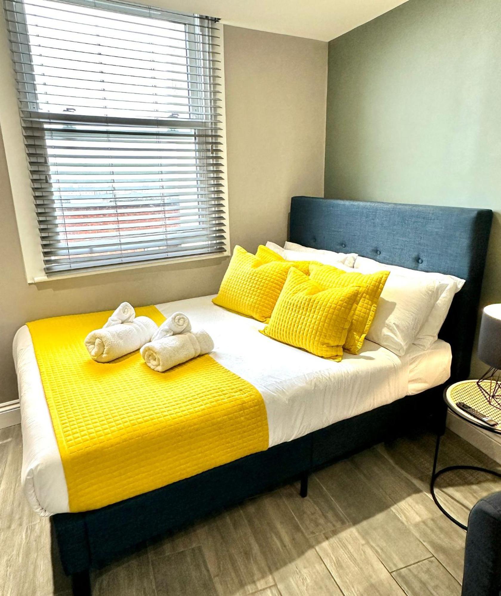 Stylish Studio With Sea Views Appartement Hove Buitenkant foto